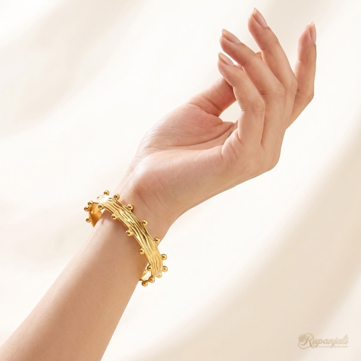 Wrinkle Texture Cuff — Beaded Edges 5