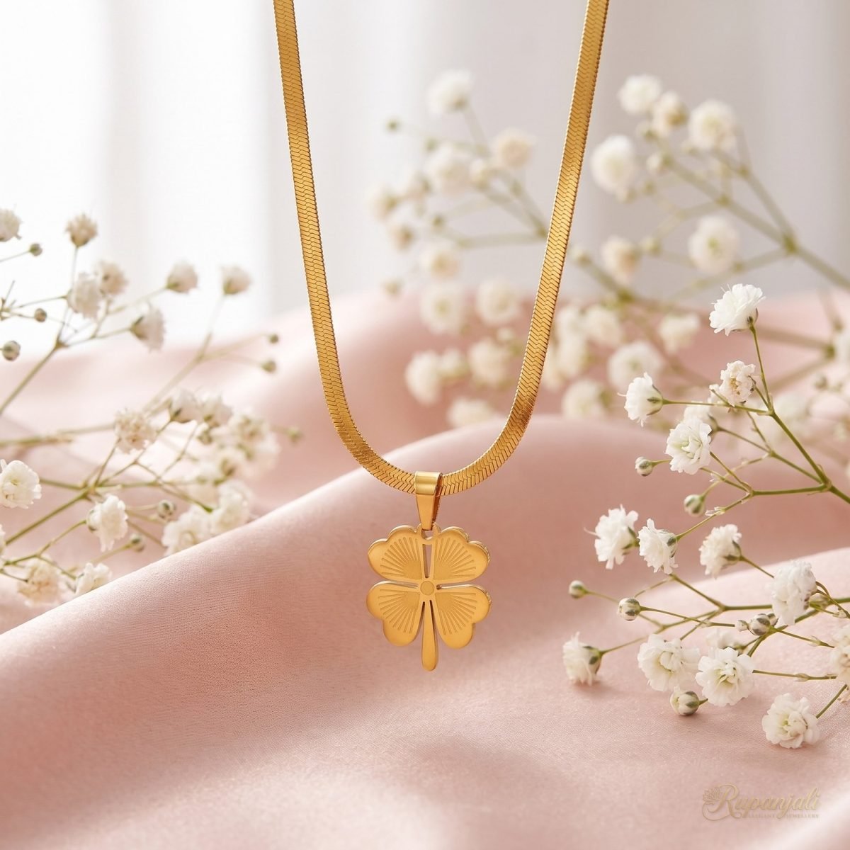 Lucky Four Leaf Clover Necklace — Herringbone Snake Chain 3