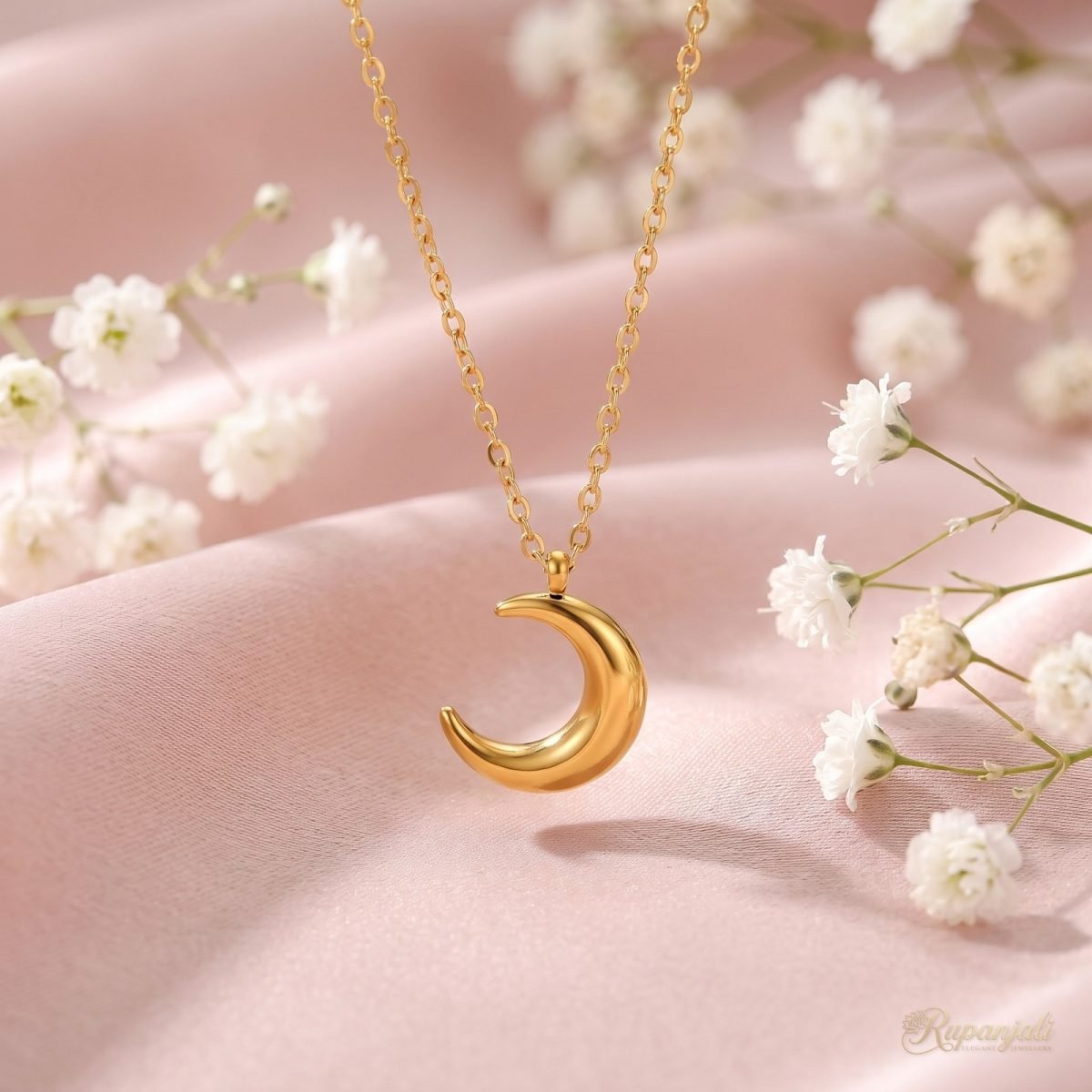 3D Crescent Moon Necklace — Retro Gold Clavicle Chain 3