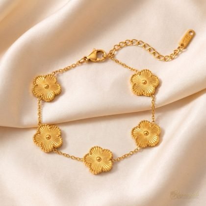 Gold Flower Station Bracelet for Women — Lucky Clover Style