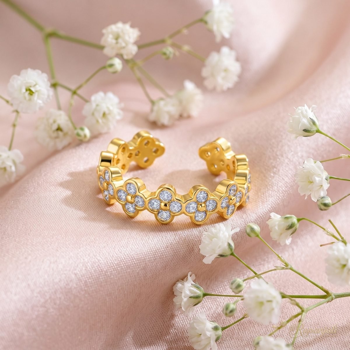 Daisy Eternity Band Ring — Four Petal Blossoms 3