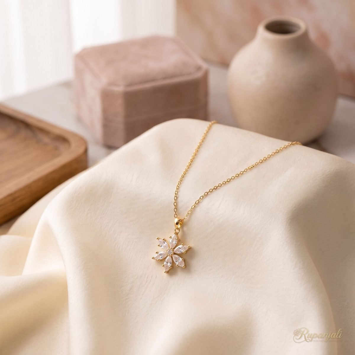 Gold Snowflake Necklace with Cubic Zirconia for Women 2