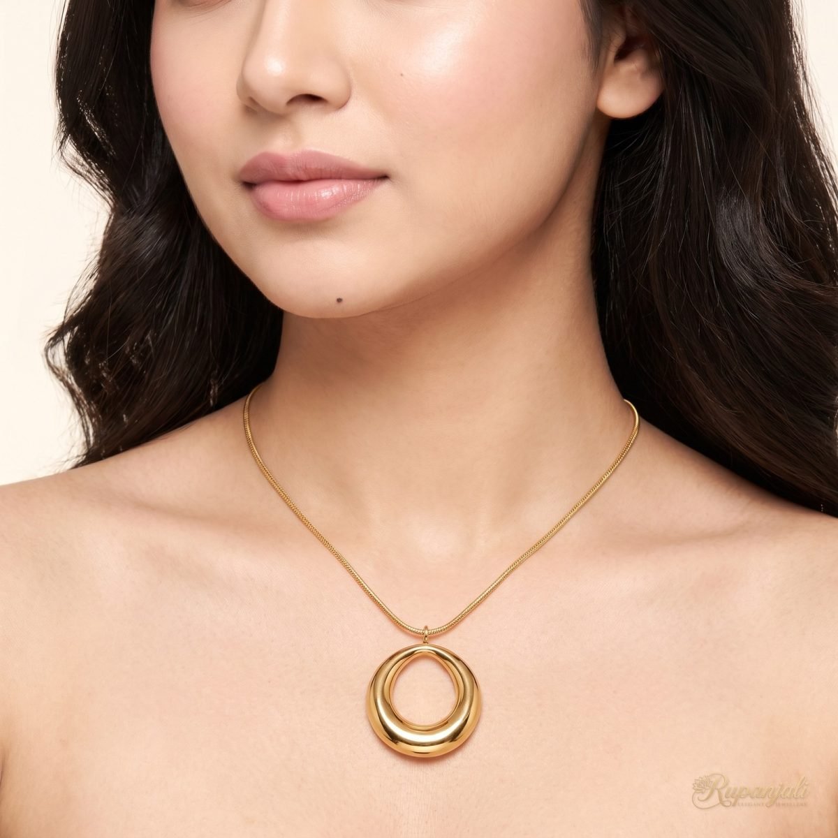 Irregular Circle Necklace — Sculpted Halo 5