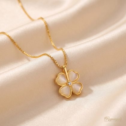 Opal Clover Pendant Necklace — Milky Petals in 18K Plating