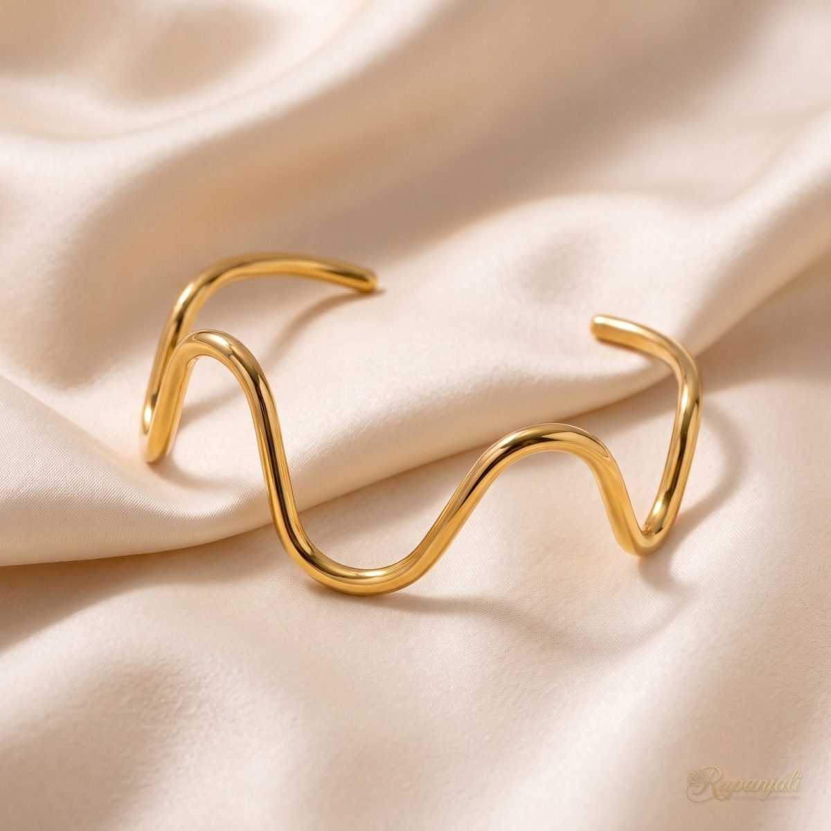 Gold Wavy Open Cuff Bracelet for Women — Sculptural Bangle 1