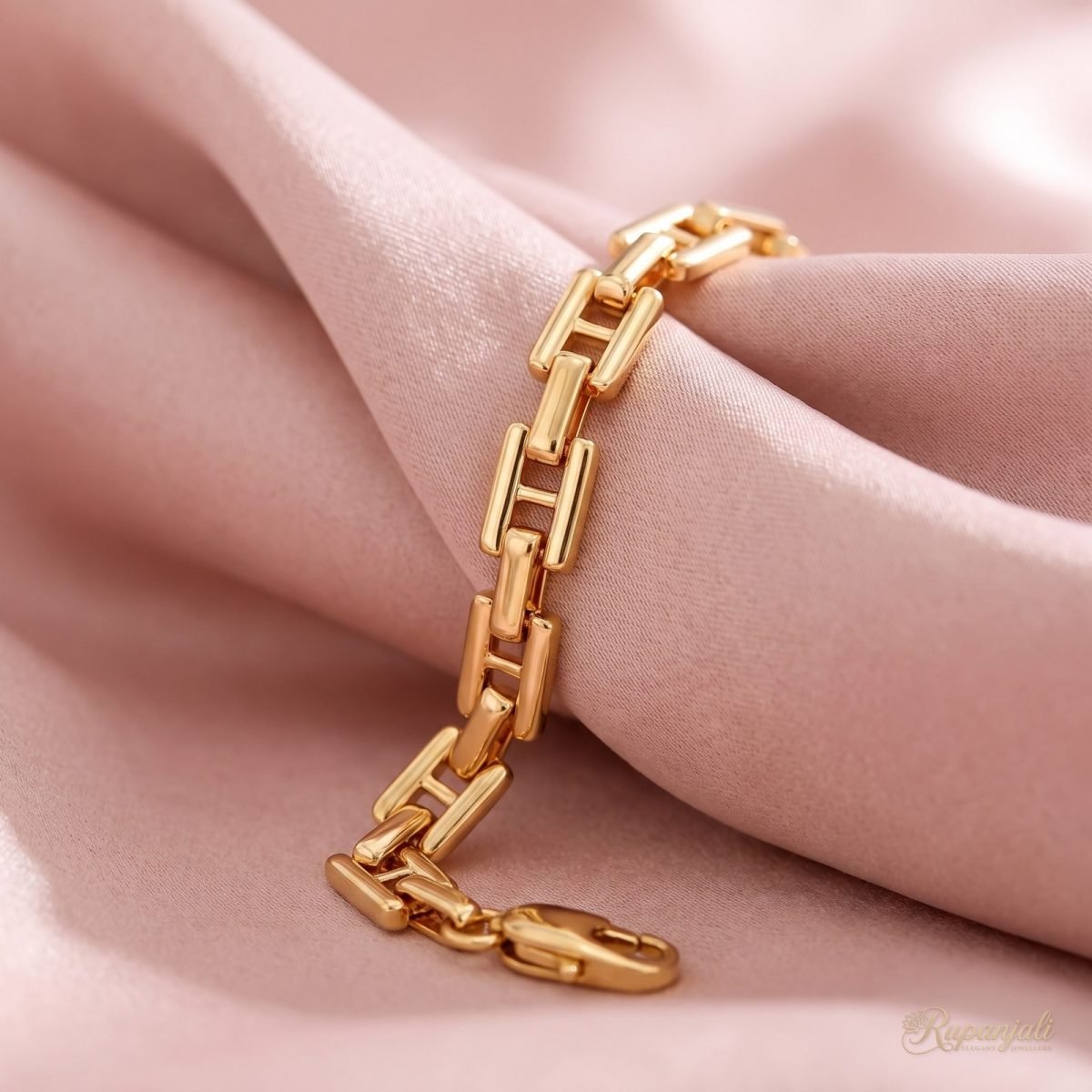 Gold H-Link Chain Bracelet — Bold Handmade-Style Links 4