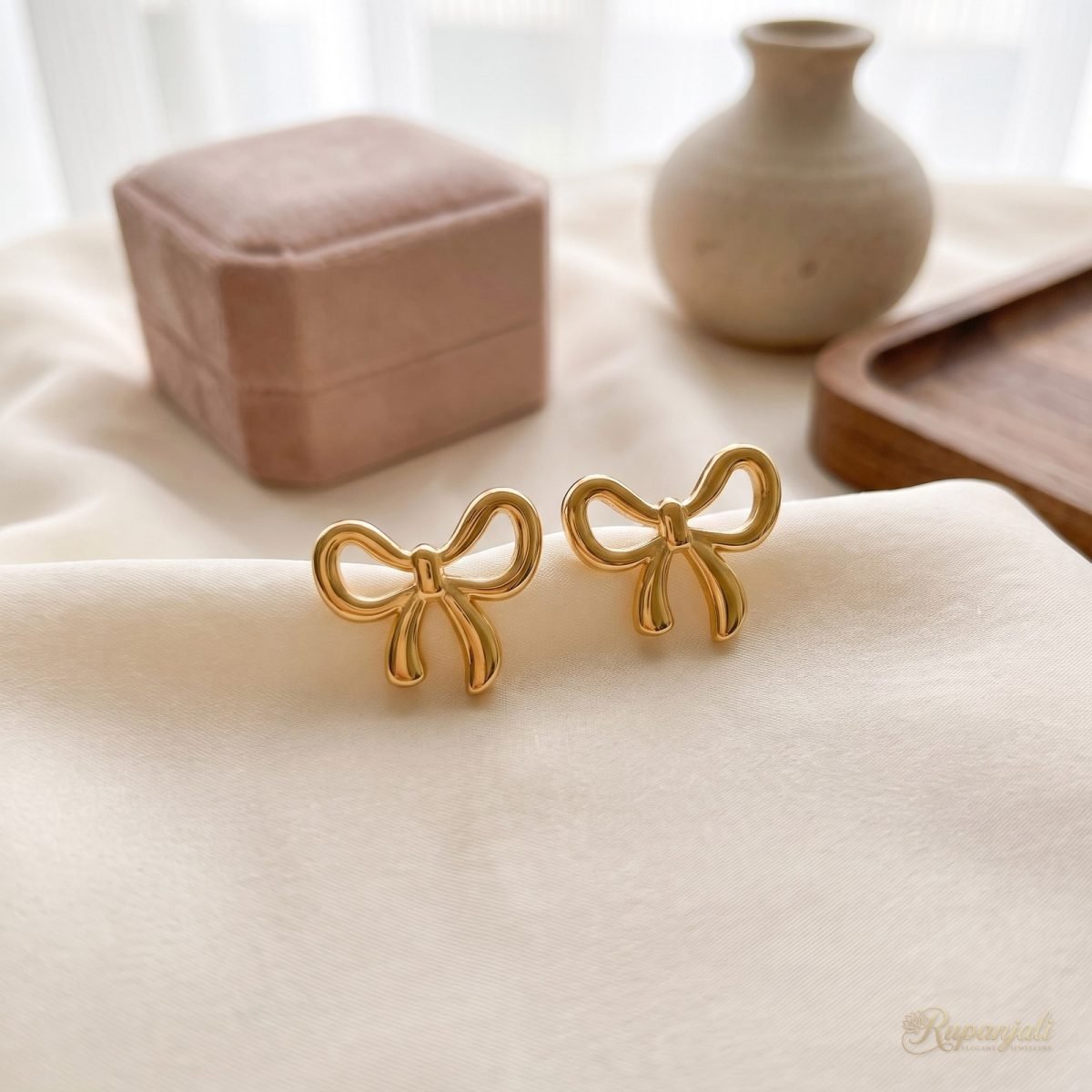 Gold Bow Stud Earrings — Minimalist Ribbon Bowknot 2