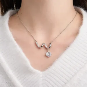 The Willow Fan Diamond Cut Necklace - Image 3